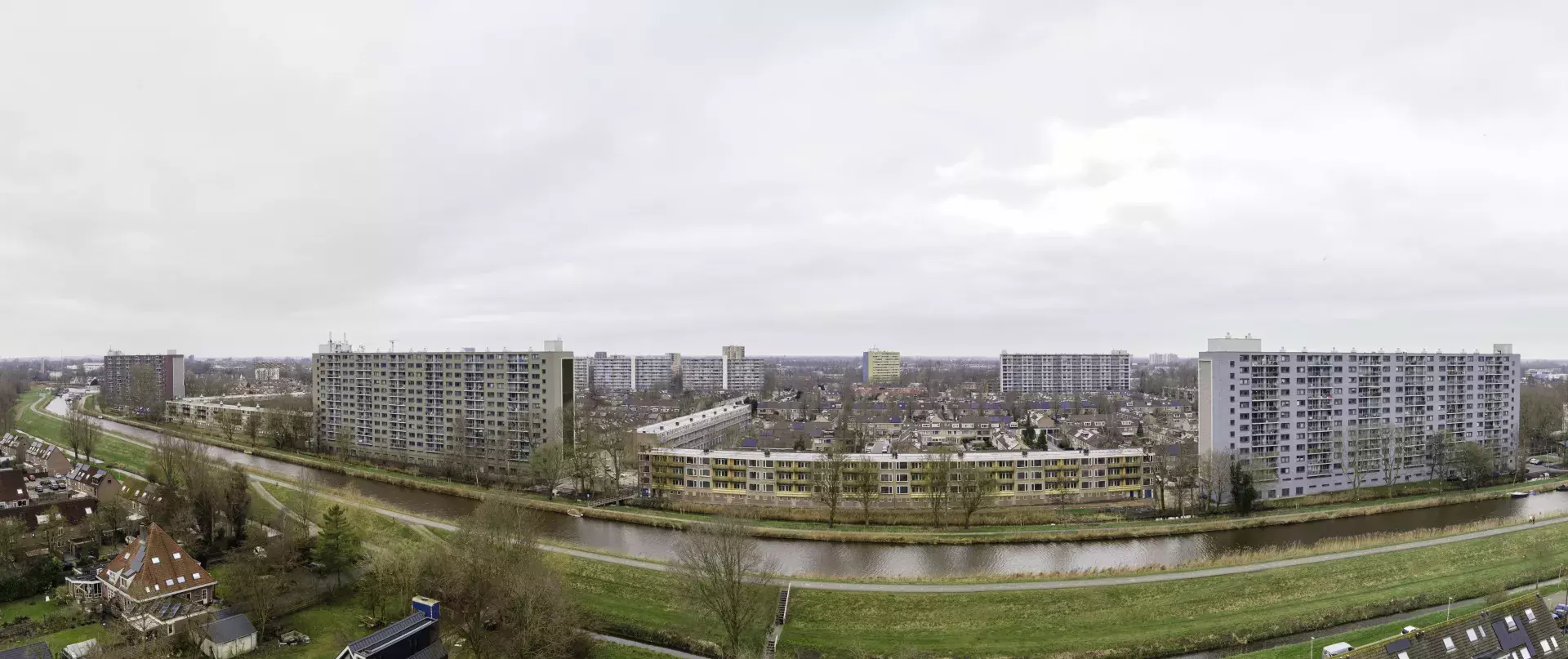 drone foto gerenoveerde flats wij wheermolen