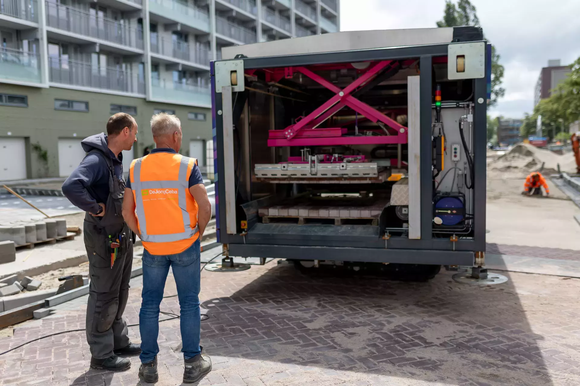 straatrobot van achteren